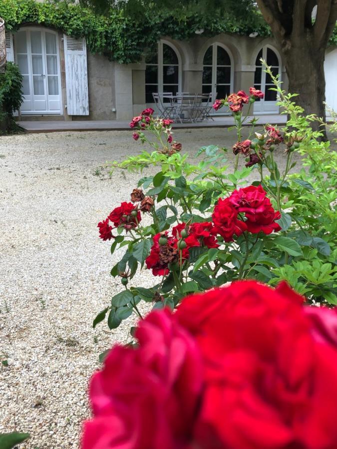 Au Rez De Jardin 호텔 숄레 외부 사진